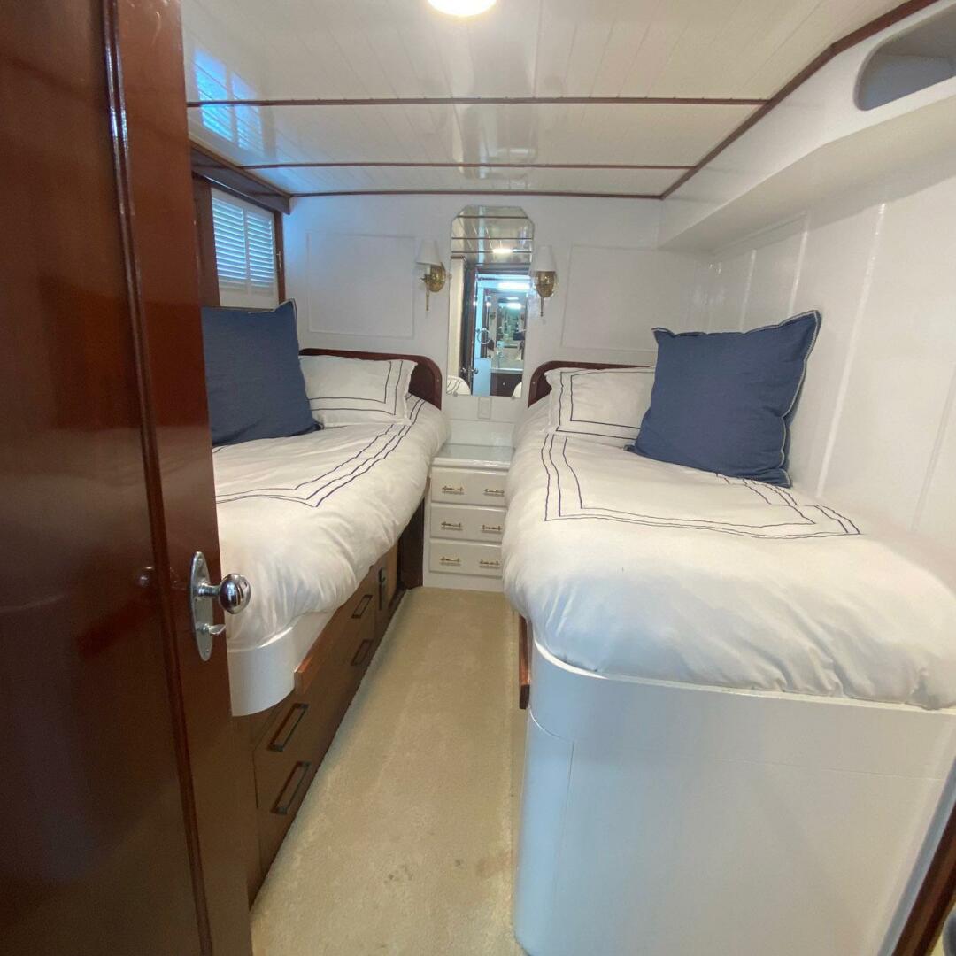 Trumpy-68 Motor Yacht 1954-Liberty Love Ft. Pierce-Florida-United States-5938470 | Thumbnail