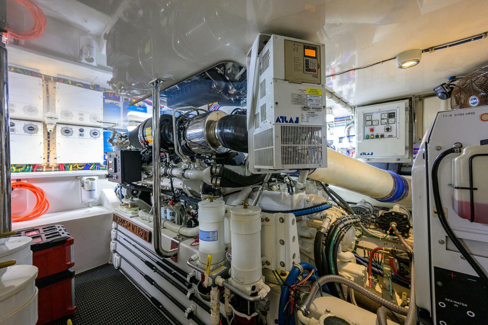 Hatteras-GT63 2013-Reelin N Dealin Palm City-Florida-United States-Hatteras 63 Reelin N Dealin  Engine Room-5934468 | Thumbnail