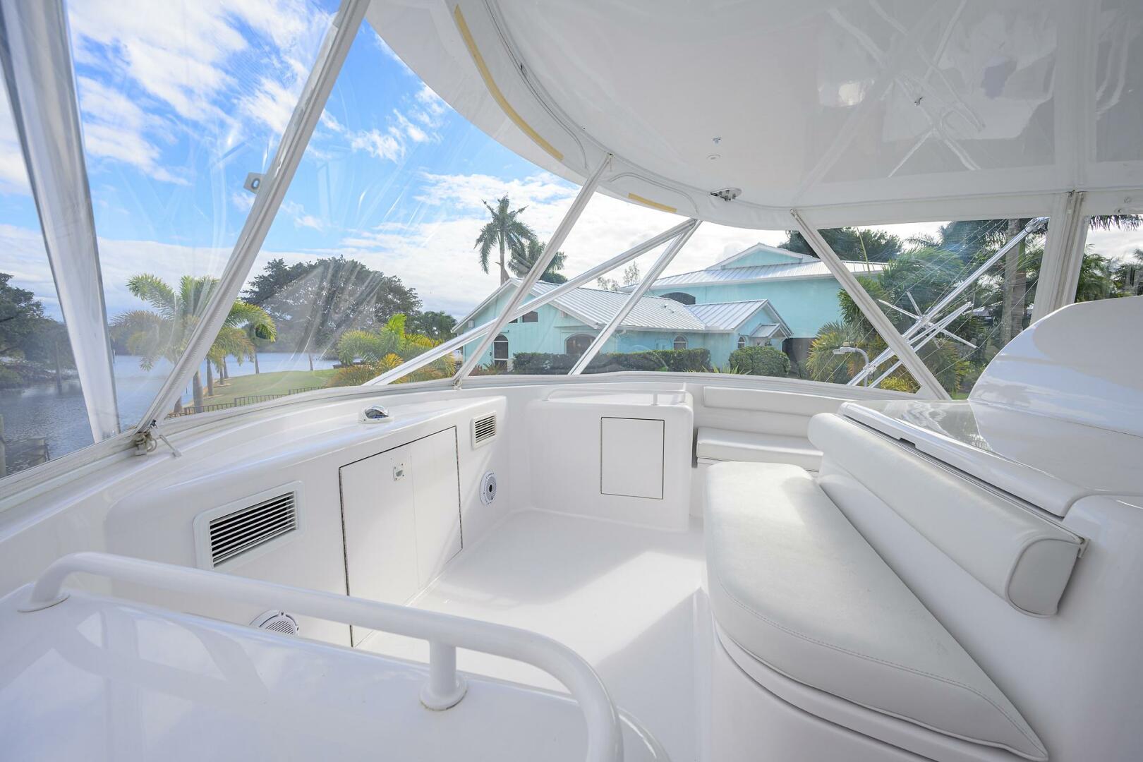 Hatteras-GT63 2013-Reelin N Dealin Palm City-Florida-United States-Hatteras 63 Reelin N Dealin  Exterior Flybridge-5934216 | Thumbnail