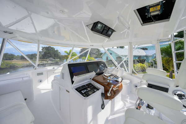 Hatteras-GT63 2013-Reelin N Dealin Palm City-Florida-United States-Hatteras 63 Reelin N Dealin  Exterior Flybridge-5934212