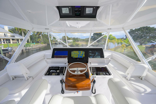 Hatteras-GT63 2013-Reelin N Dealin Palm City-Florida-United States-Hatteras 63 Reelin N Dealin  Exterior Flybridge-5934211