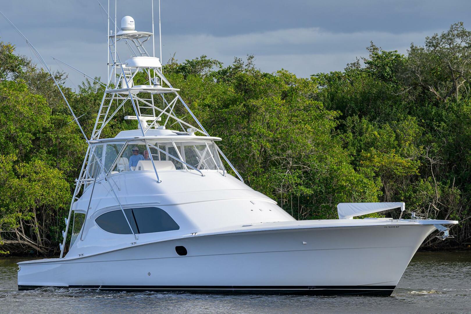Hatteras-GT63 2013-Reelin N Dealin Palm City-Florida-United States-Hatteras 63 Reelin N Dealin  Exterior Profile-5934475 | Thumbnail