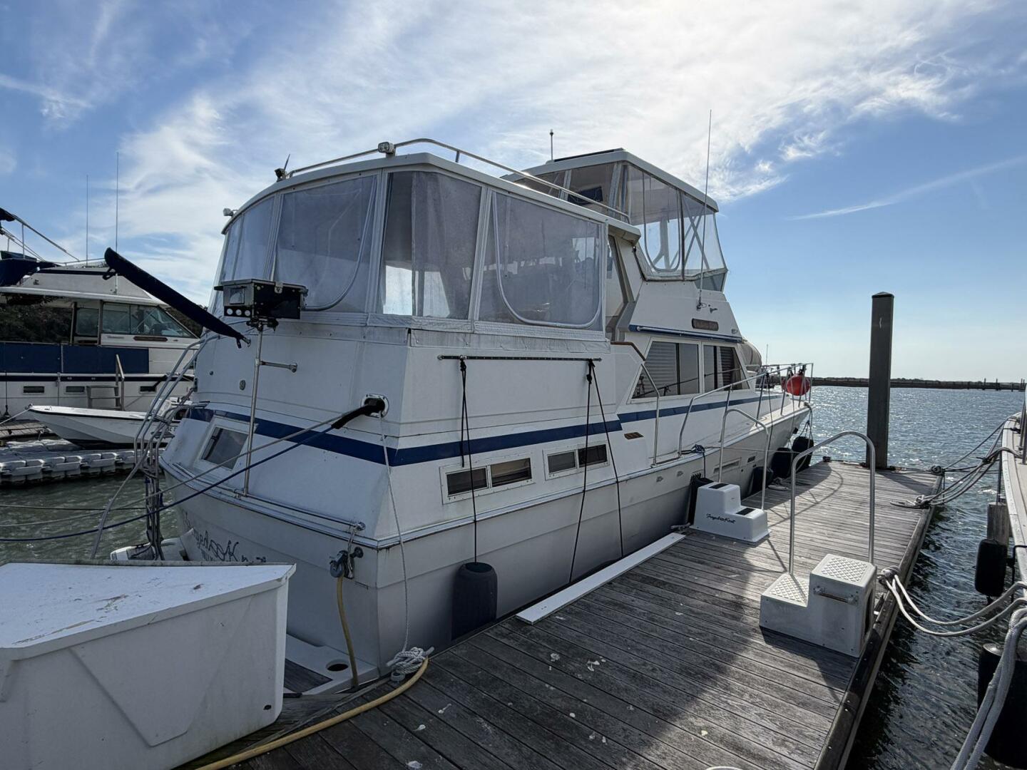 Viking-44 Motor Yacht 1987-Frayed Knot Folly Beach-South Carolina-United States-5934103 | Thumbnail