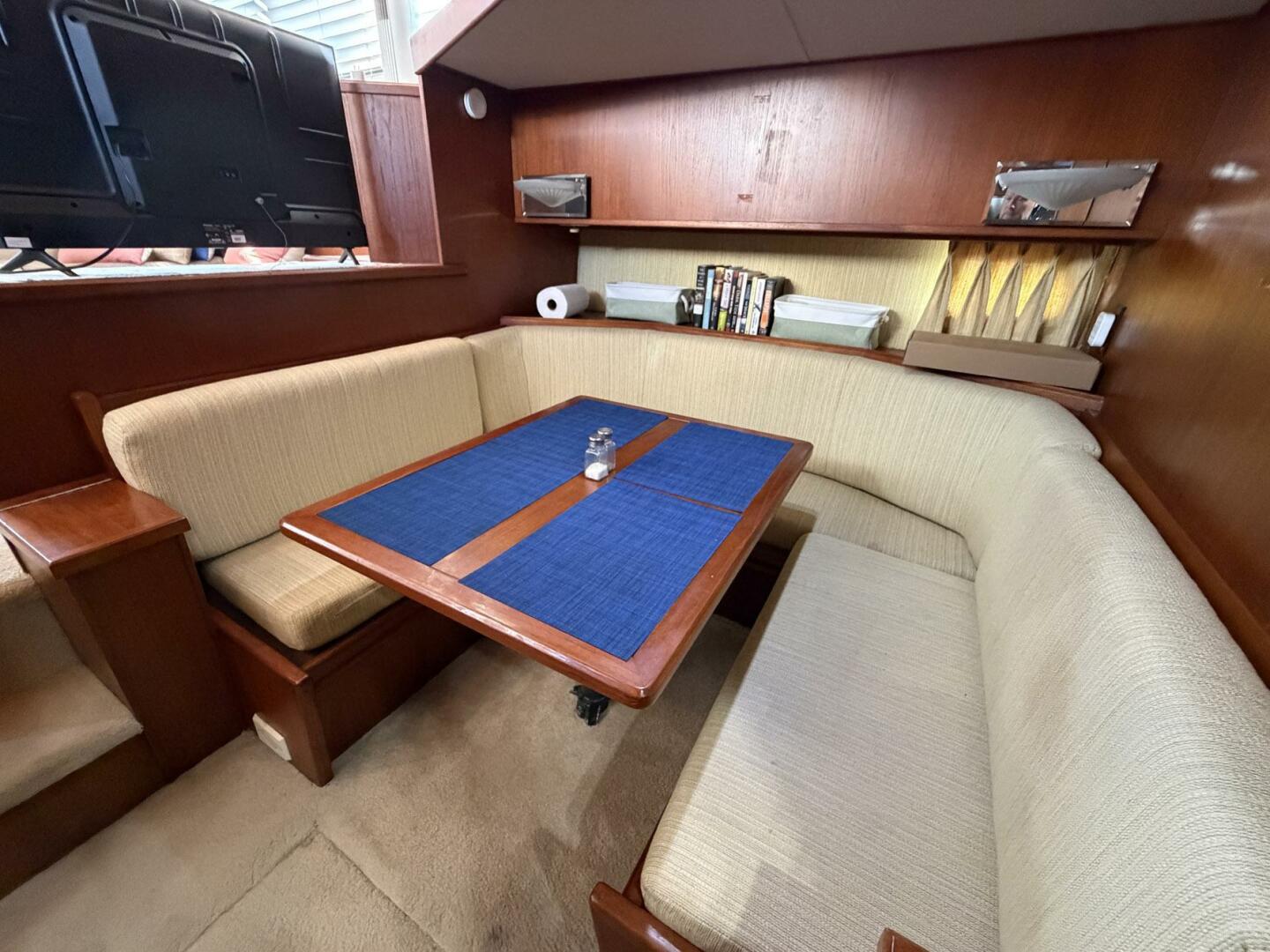Viking-44 Motor Yacht 1987-Frayed Knot Folly Beach-South Carolina-United States-5934141 | Thumbnail