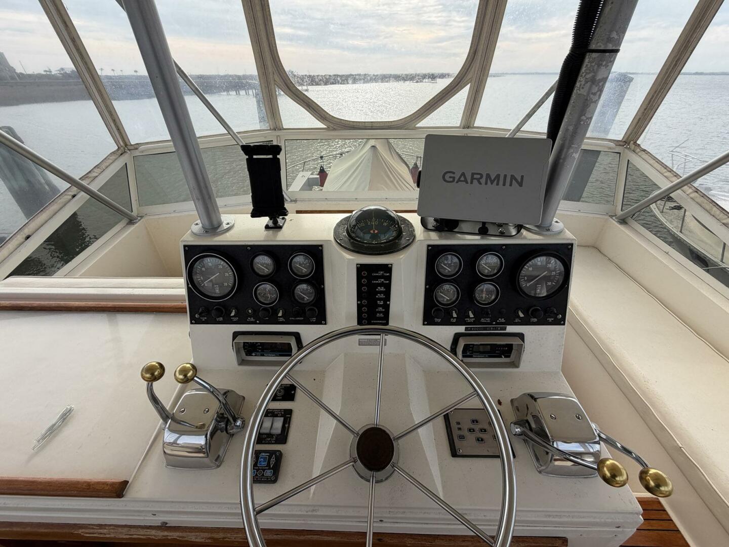 Viking-44 Motor Yacht 1987-Frayed Knot Folly Beach-South Carolina-United States-5934130 | Thumbnail