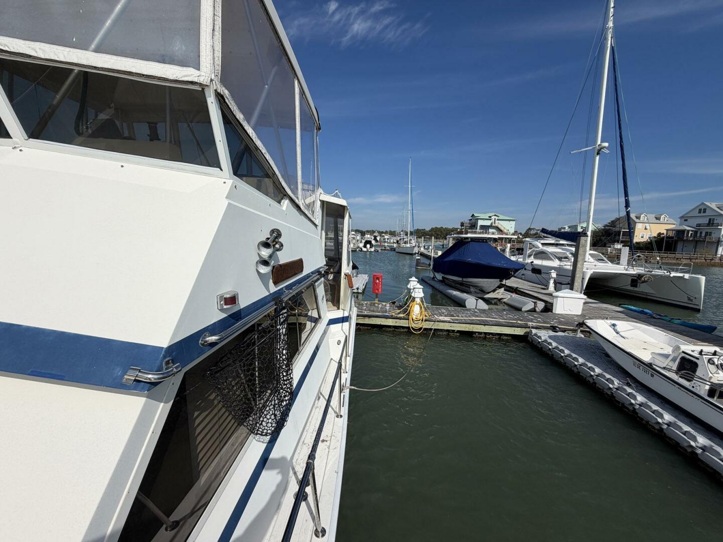 Viking-44 Motor Yacht 1987-Frayed Knot Folly Beach-South Carolina-United States-5934116 | Thumbnail