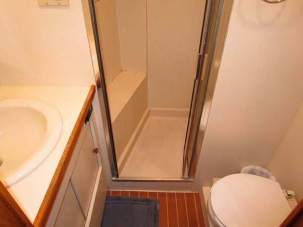 Burger-Flush Deck with Flybridge 1986-SHEPSL X Ft. Lauderdale-Florida-United States-Captains Head -5935247