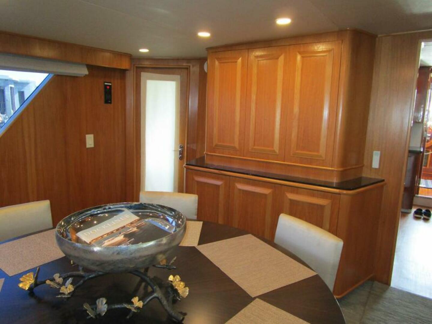 Burger-Flush Deck with Flybridge 1986-SHEPSL X Ft. Lauderdale-Florida-United States-Dining Area Storage -5935187 | Thumbnail