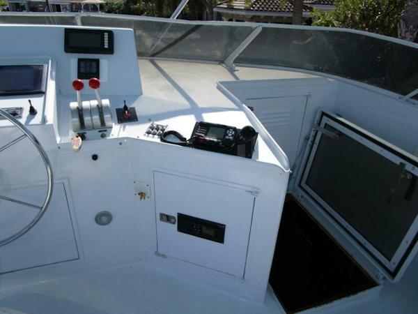 Burger-Flush Deck with Flybridge 1986-SHEPSL X Ft. Lauderdale-Florida-United States-Helm Detail  -5935239