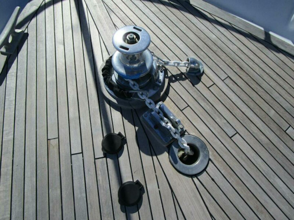 Burger-Flush Deck with Flybridge 1986-SHEPSL X Ft. Lauderdale-Florida-United States-Windlass Detail -5935220
