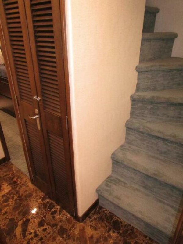 Burger-Flush Deck with Flybridge 1986-SHEPSL X Ft. Lauderdale-Florida-United States-Accommodation Foyer -5935201