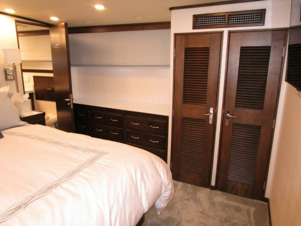 Burger-Flush Deck with Flybridge 1986-SHEPSL X Ft. Lauderdale-Florida-United States-Master Looking to Port -5935203