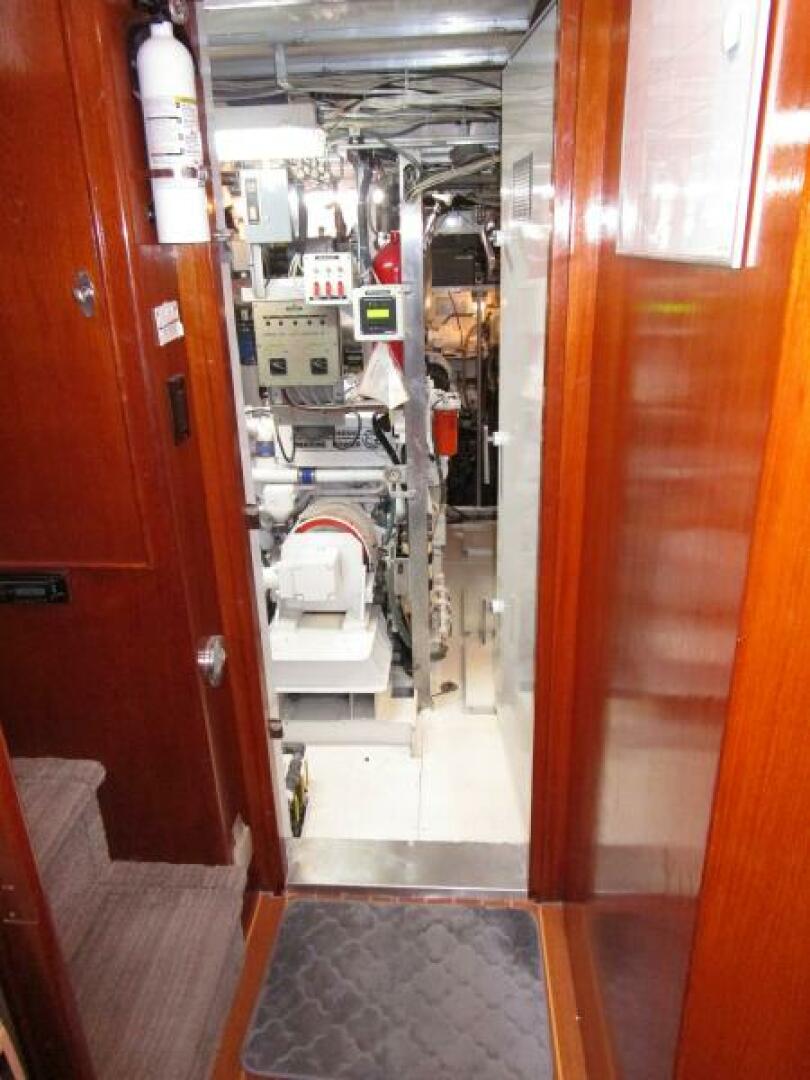 Burger-Flush Deck with Flybridge 1986-SHEPSL X Ft. Lauderdale-Florida-United States-Engine Room Entrance -5935251 | Thumbnail