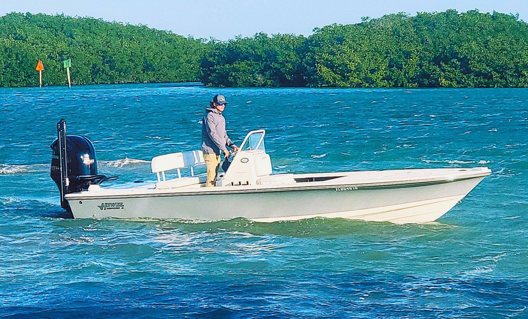 Hewes-Redfisher 21 2021 -Key Largo-Florida-United States-5935650 | Thumbnail