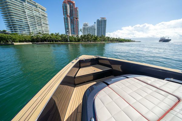 Pardo Yachts-43 2023-MORGAN 1 Miami Beach-Florida-United States-5965190