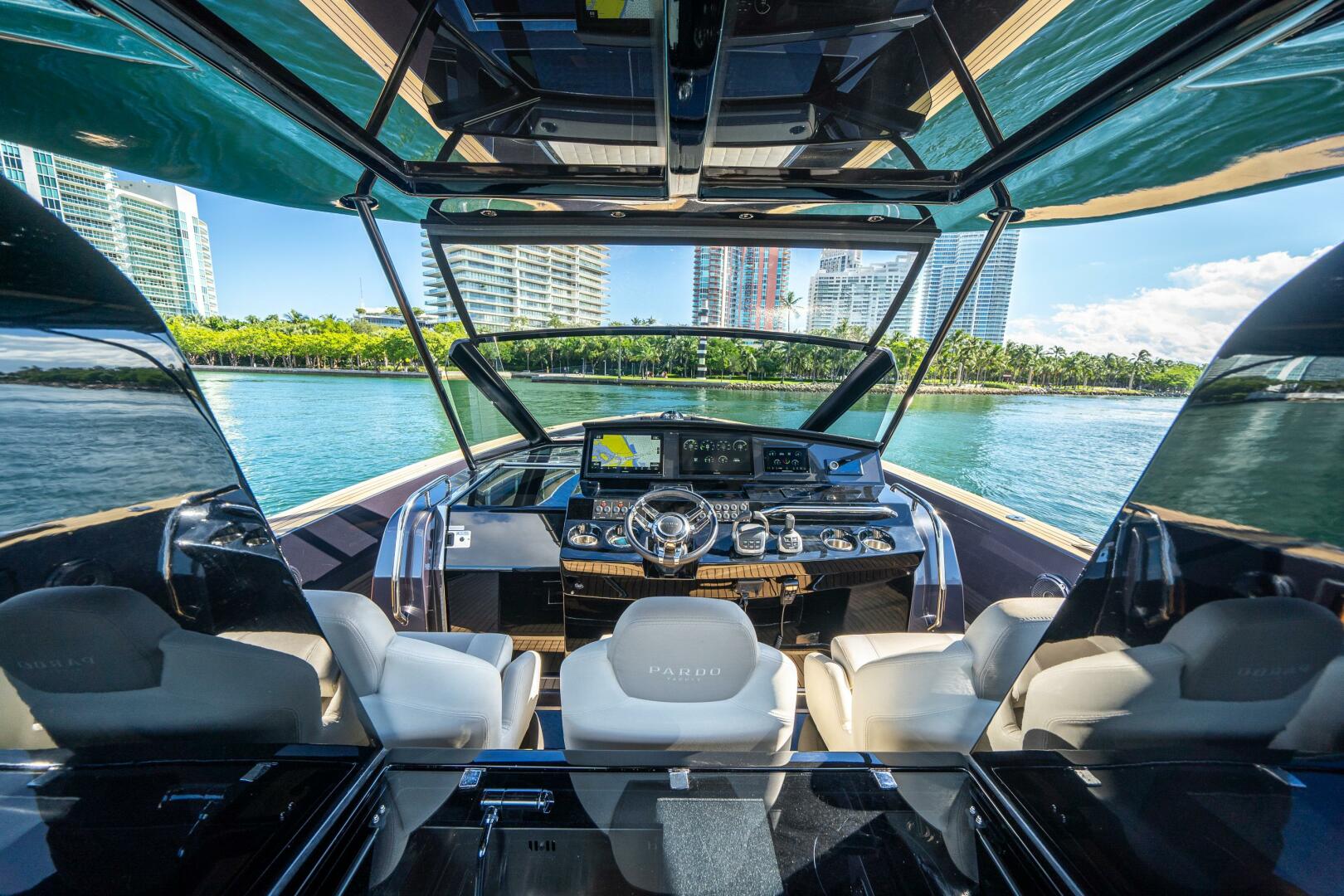 Pardo Yachts-43 2023-MORGAN 1 Miami Beach-Florida-United States-5965195 | Thumbnail
