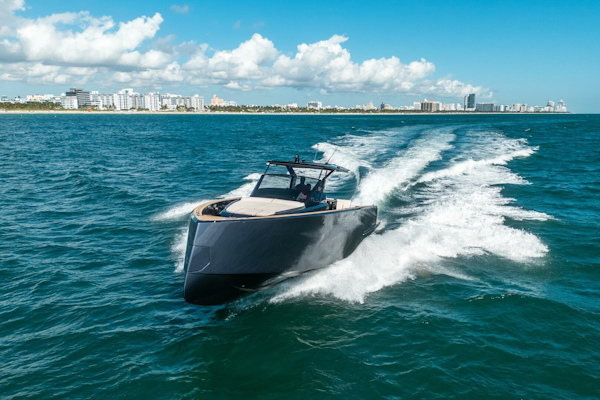 Pardo Yachts-43 2023-MORGAN 1 Miami Beach-Florida-United States-5965188