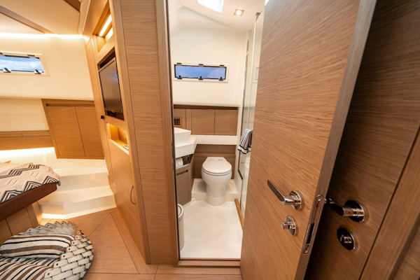 Pardo Yachts-43 2023-MORGAN 1 Miami Beach-Florida-United States-5965210