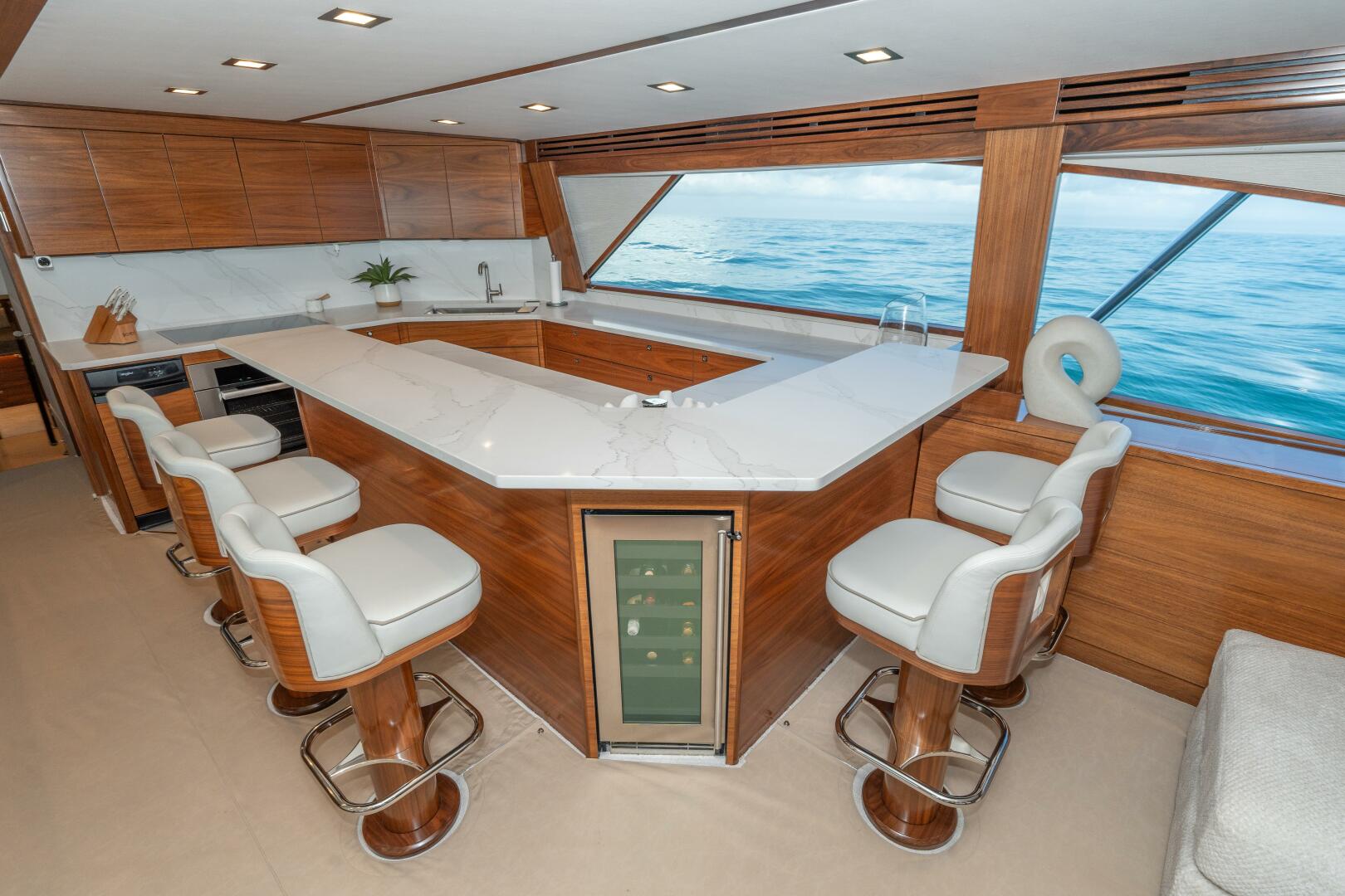 Viking-90C 2025-Zatara Anna Maria -Florida-United States-2025 Viking 90C Zatara -5939655 | Thumbnail