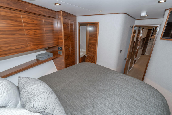 Viking-90C 2025-Zatara Anna Maria -Florida-United States-2025 Viking 90C Zatara -5939751