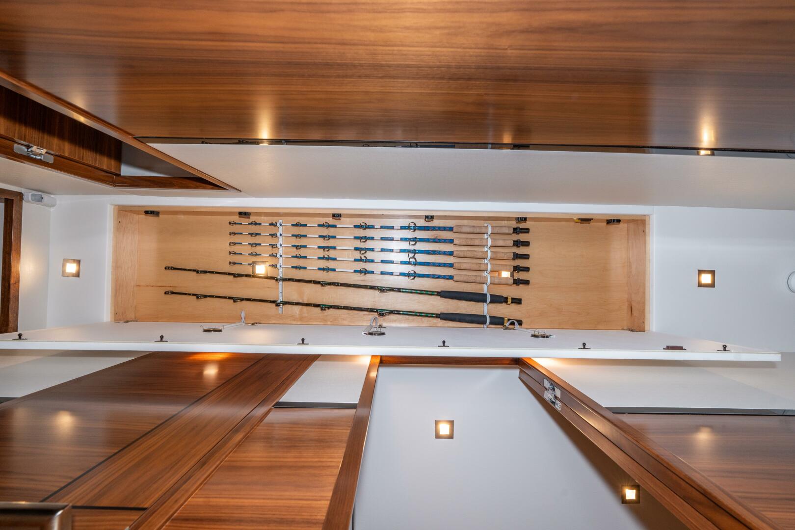 Viking-90C 2025-Zatara Anna Maria -Florida-United States-2025 Viking 90C Zatara -5939663 | Thumbnail