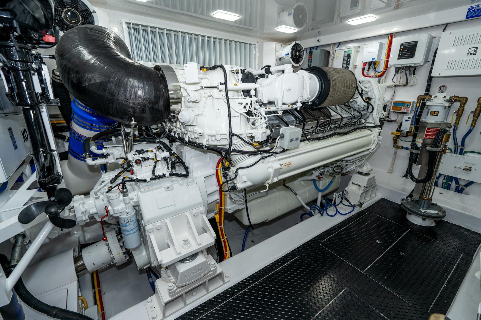 Viking-90C 2025-Zatara Anna Maria -Florida-United States-2025 Viking 90C Zatara -5940088 | Thumbnail