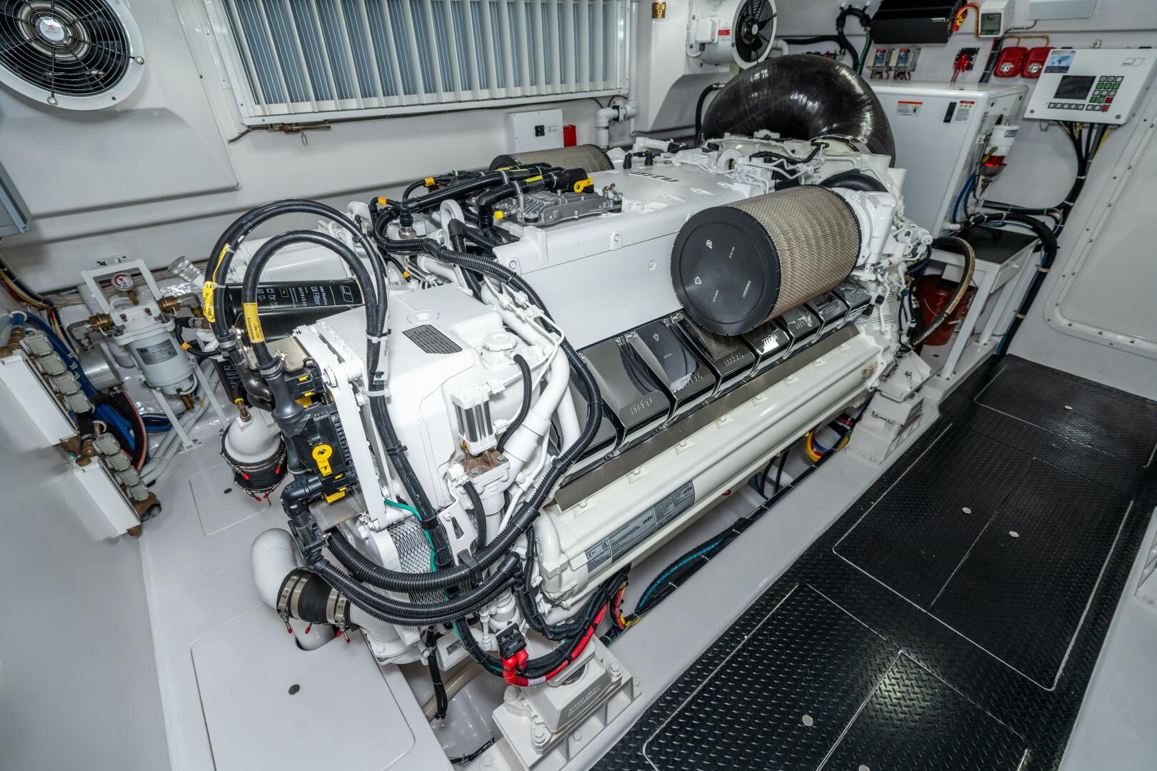 Viking-90C 2025-Zatara Anna Maria -Florida-United States-2025 Viking 90C Zatara -5940103 | Thumbnail