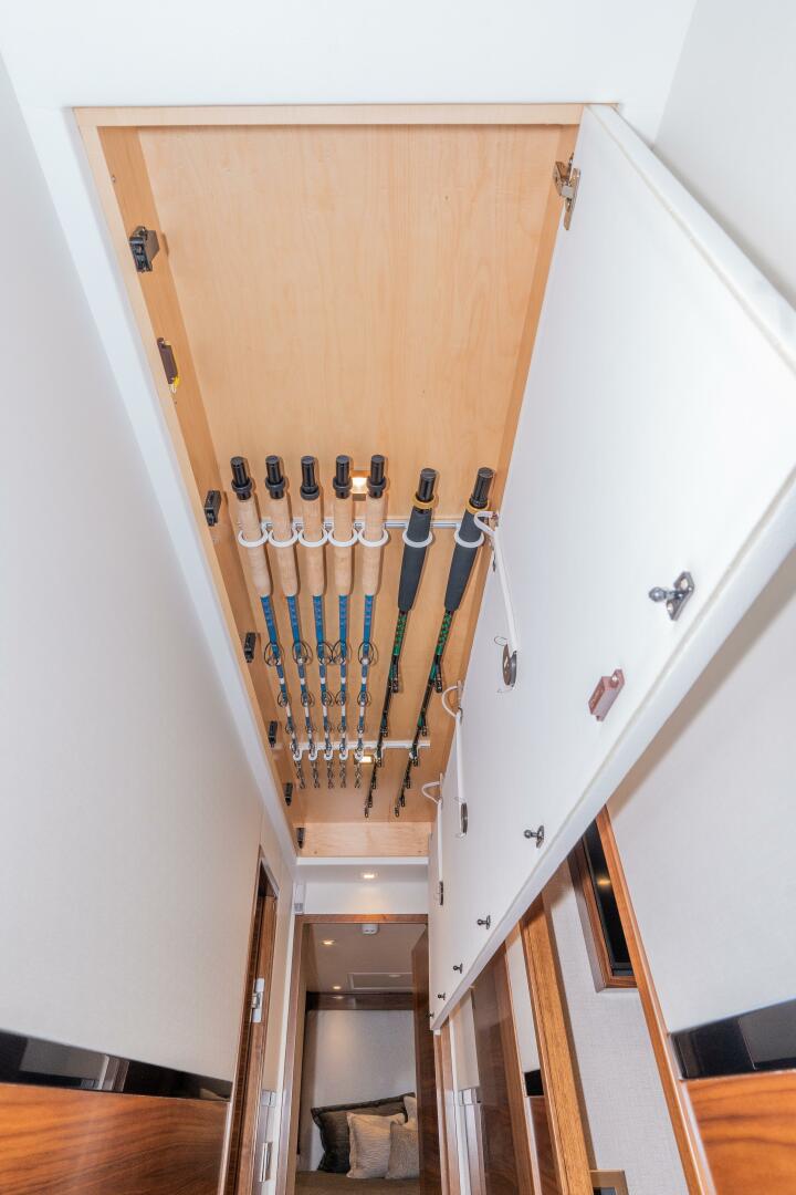 Viking-90C 2025-Zatara Anna Maria -Florida-United States-2025 Viking 90C Zatara -5939789 | Thumbnail