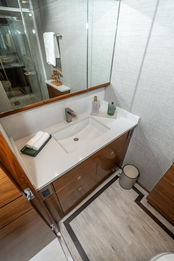 Viking-90C 2025-Zatara Anna Maria -Florida-United States-2025 Viking 90C Zatara -5939733