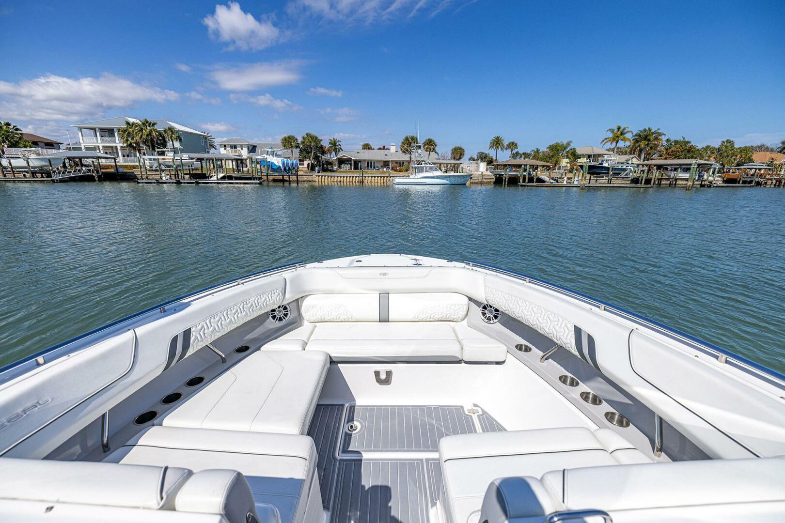 Regal-LX 36 2022-Absolutely Knot New Smyrna Beach-Florida-United States-5941309 | Thumbnail