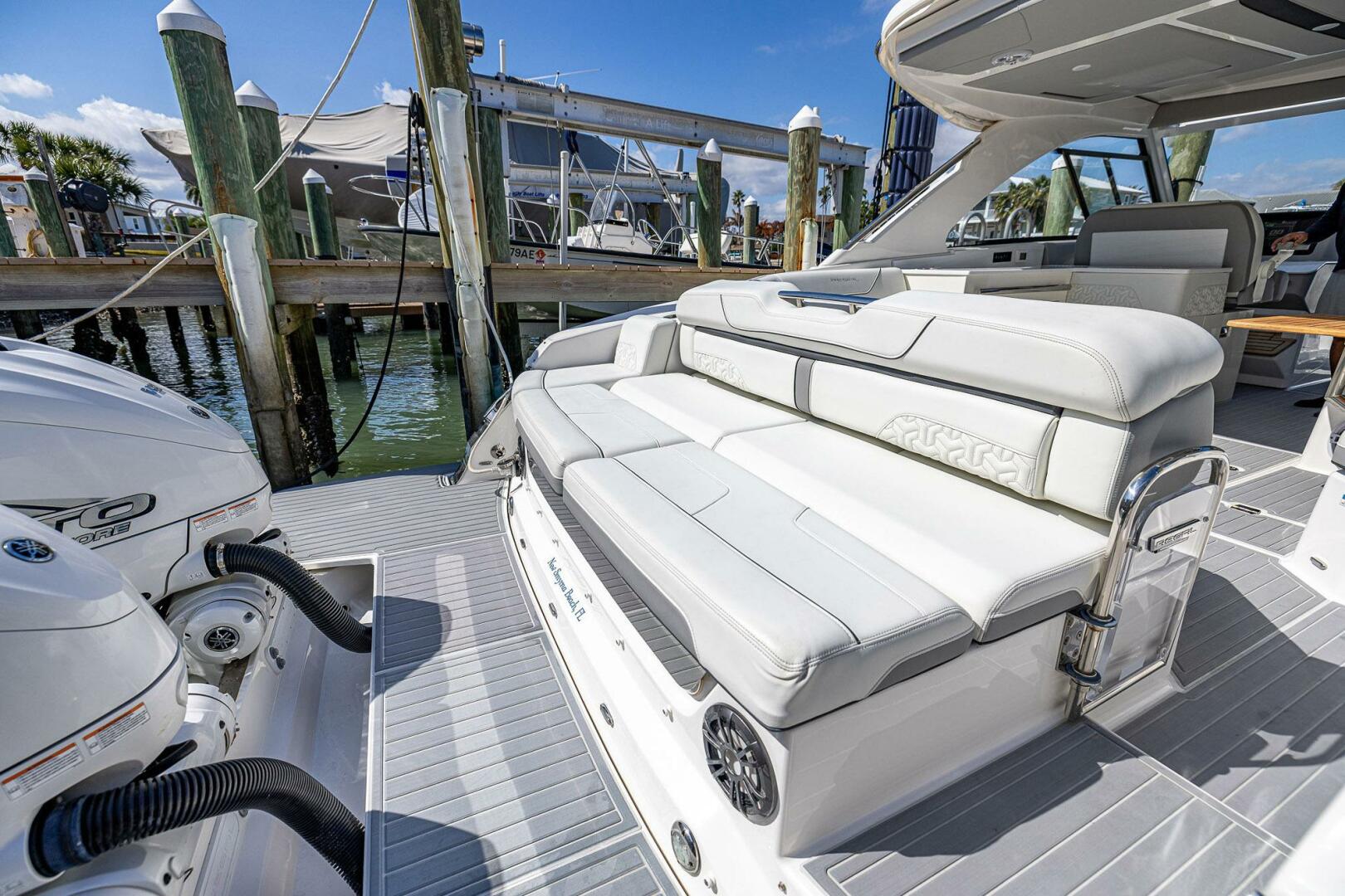 Regal-LX 36 2022-Absolutely Knot New Smyrna Beach-Florida-United States-5941342 | Thumbnail