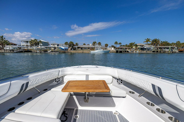 Regal-LX 36 2022-Absolutely Knot New Smyrna Beach-Florida-United States-5941306