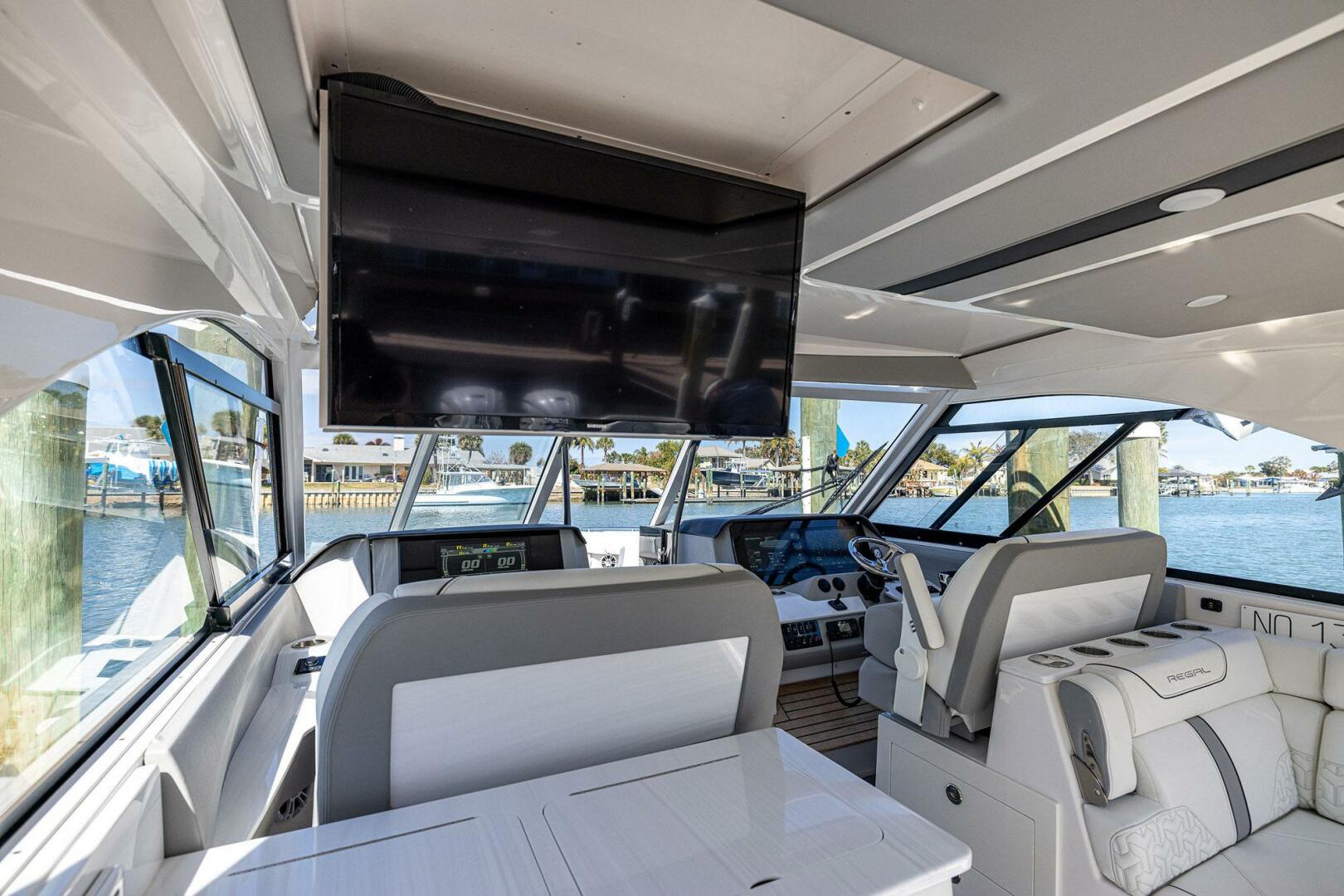 Regal-LX 36 2022-Absolutely Knot New Smyrna Beach-Florida-United States-5941332 | Thumbnail