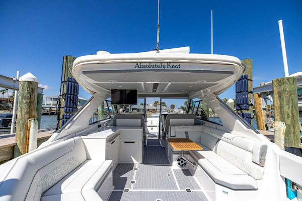 Regal-LX 36 2022-Absolutely Knot New Smyrna Beach-Florida-United States-5941355