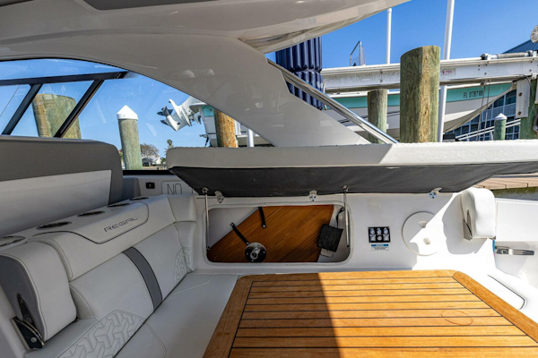 Regal-LX 36 2022-Absolutely Knot New Smyrna Beach-Florida-United States-5941340