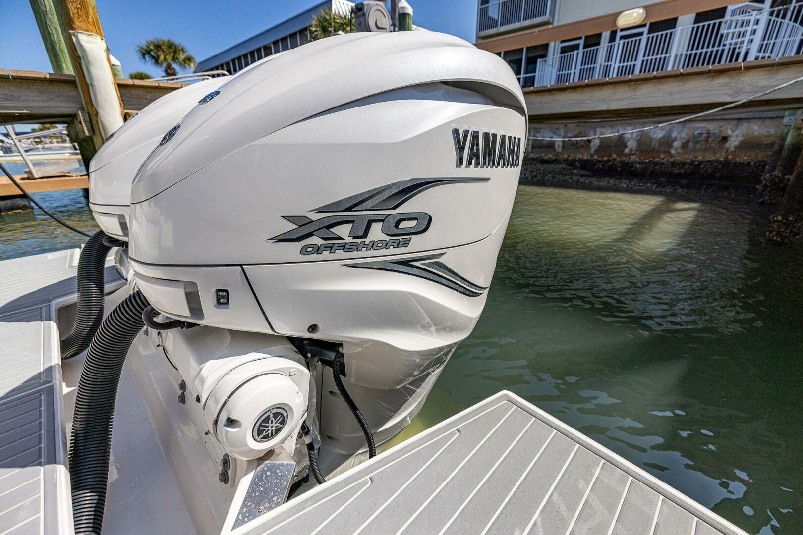 Regal-LX 36 2022-Absolutely Knot New Smyrna Beach-Florida-United States-5941359 | Thumbnail
