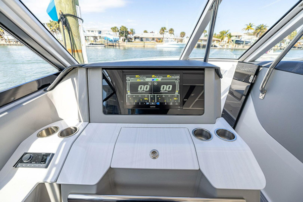 Regal-LX 36 2022-Absolutely Knot New Smyrna Beach-Florida-United States-5941324