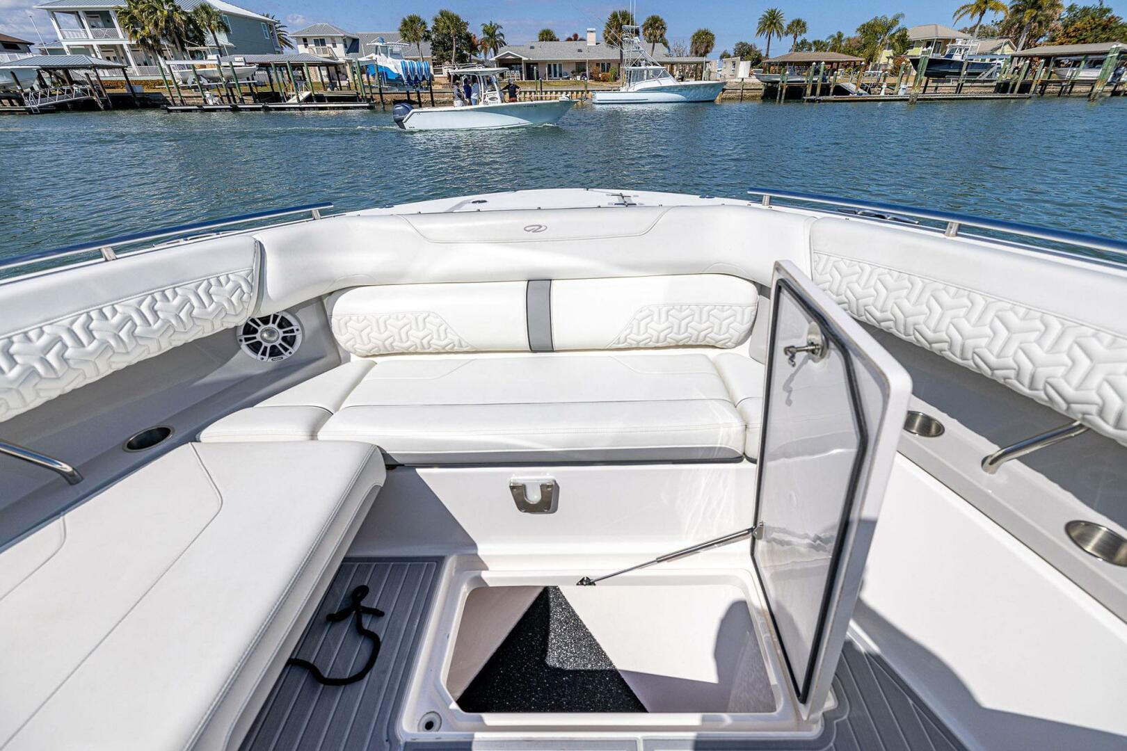 Regal-LX 36 2022-Absolutely Knot New Smyrna Beach-Florida-United States-5941307 | Thumbnail