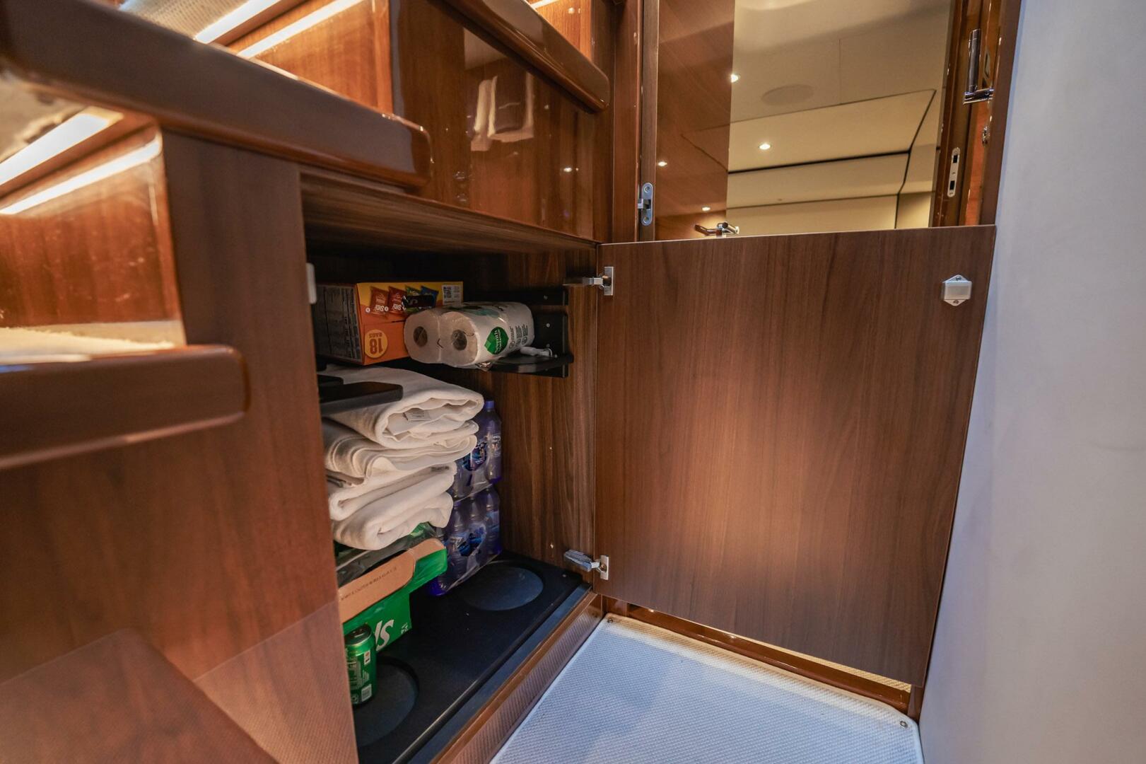 Princess-F55 2019-Endeavor West Palm Beach-Florida-United States-5942202 | Thumbnail
