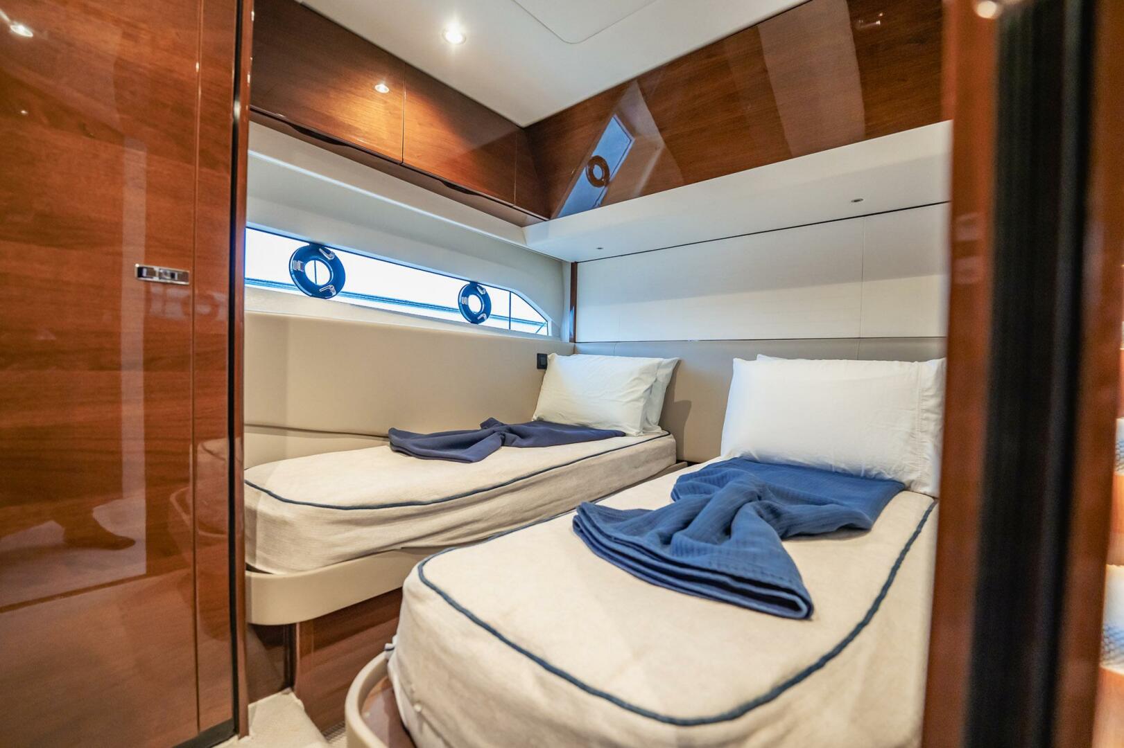Princess-F55 2019-Endeavor West Palm Beach-Florida-United States-5942200 | Thumbnail