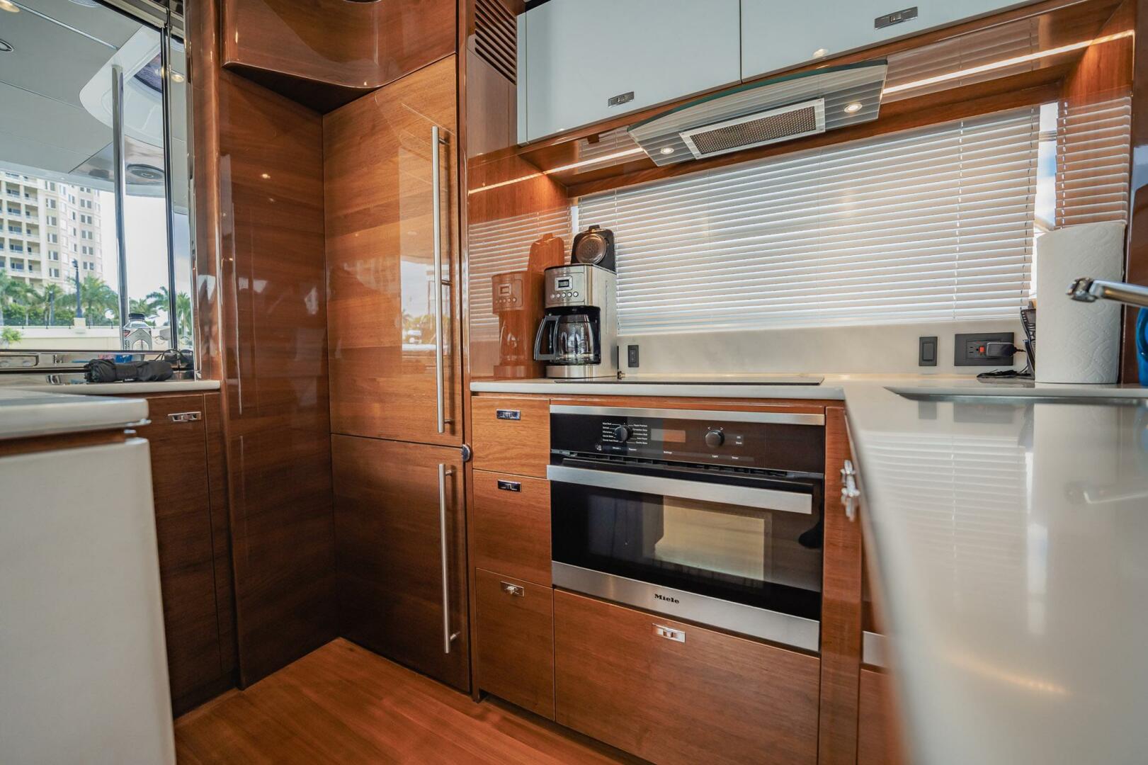 Princess-F55 2019-Endeavor West Palm Beach-Florida-United States-5942183 | Thumbnail