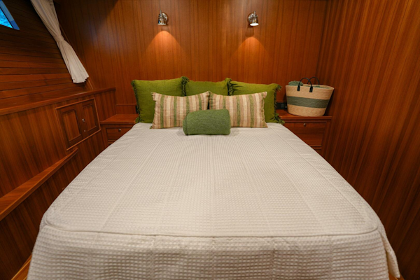 Marlow-Explorer 70E-CB 2025-ENTERPRISE Clearwater-Florida-United States Starboard Guest Berth-5944255