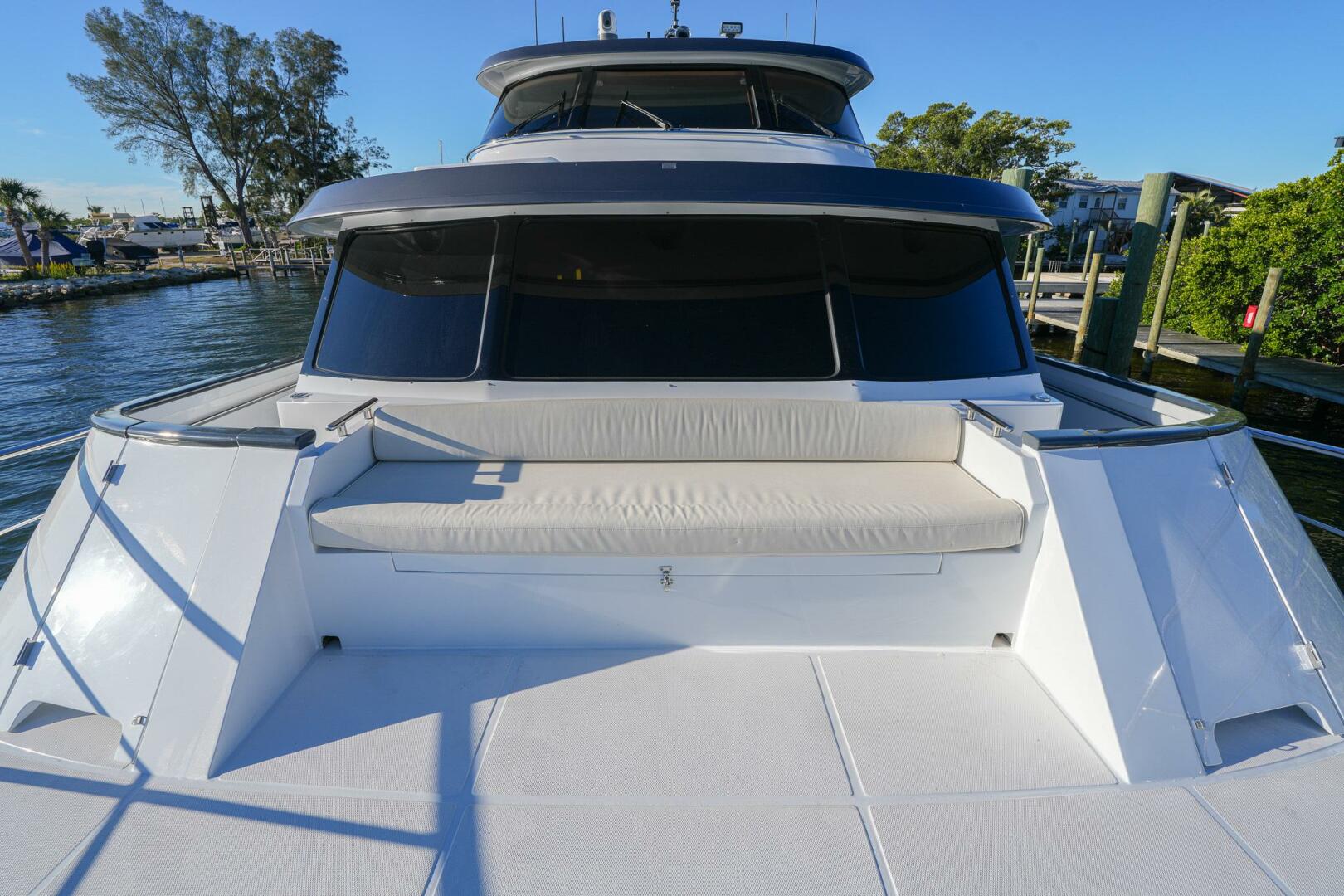 Marlow-Explorer 70E-CB 2025-ENTERPRISE Clearwater-Florida-United States-Bow Settee-5944294 | Thumbnail