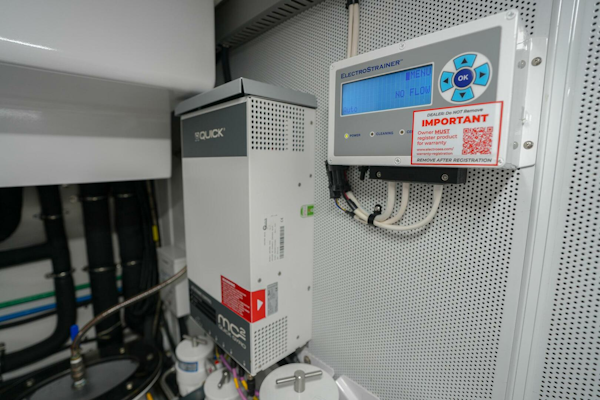 Marlow-Explorer 70E-CB 2025-ENTERPRISE Clearwater-Florida-United States-ElectroSea-5944292