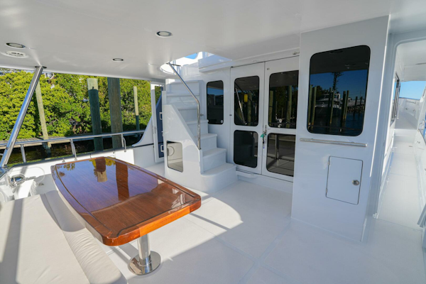 Marlow-Explorer 70E-CB 2025-ENTERPRISE Clearwater-Florida-United States Cockpit Facing Forward Port-5944230