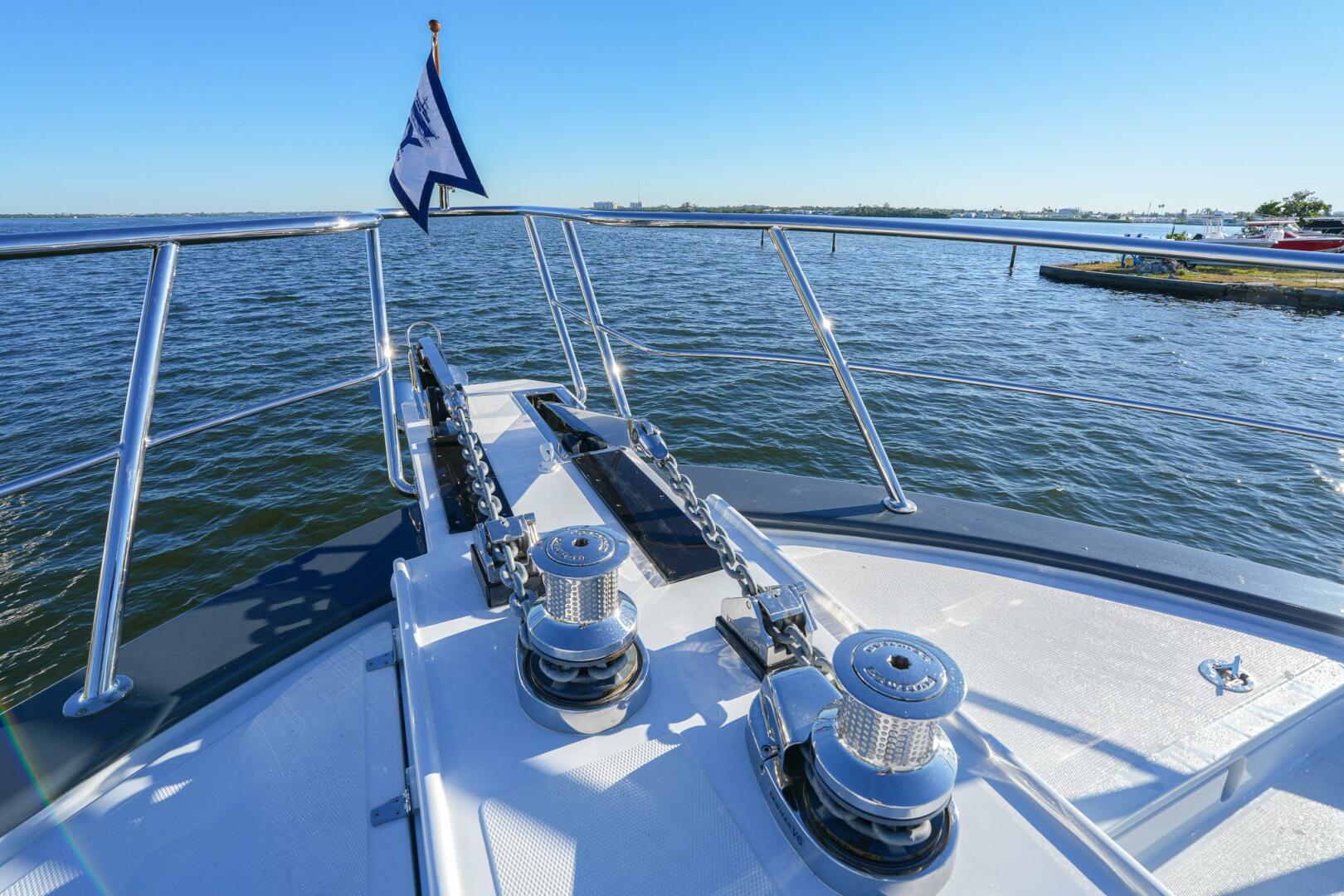Marlow-Explorer 70E-CB 2025-ENTERPRISE Clearwater-Florida-United States-Bow Facing Forward Starboard-5944295 | Thumbnail