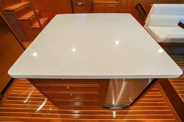 Marlow-Explorer 70E-CB 2025-ENTERPRISE Clearwater-Florida-United States-Galley Island-5944245