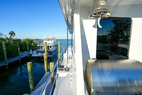 Marlow-Explorer 70E-CB 2025-ENTERPRISE Clearwater-Florida-United States-Upper Aft Deck Facing Forward Port-5944276