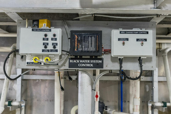 Breaux Brothers-120 GLV 2025-Shine Down Apalachicola-Florida-United States-5990497