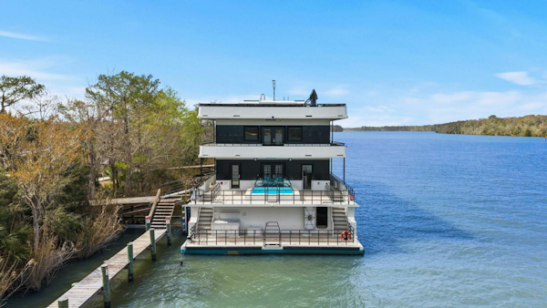 Breaux Brothers-120 GLV 2025-Shine Down Apalachicola-Florida-United States-5990262
